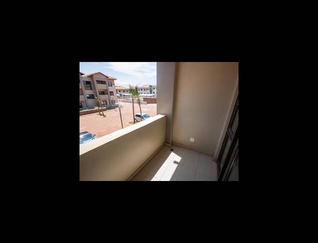 2 BEDROOM APARTMENT TO LET IN UMHLANGA RIDGE